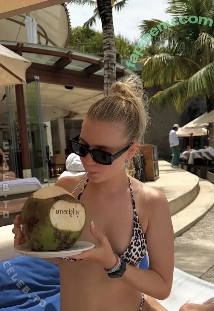 Agnes Boldis nude photo #0015 (x._agnes)