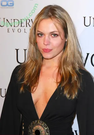 Agnes Bruckner / agnesbruckner1 nude photo #0139