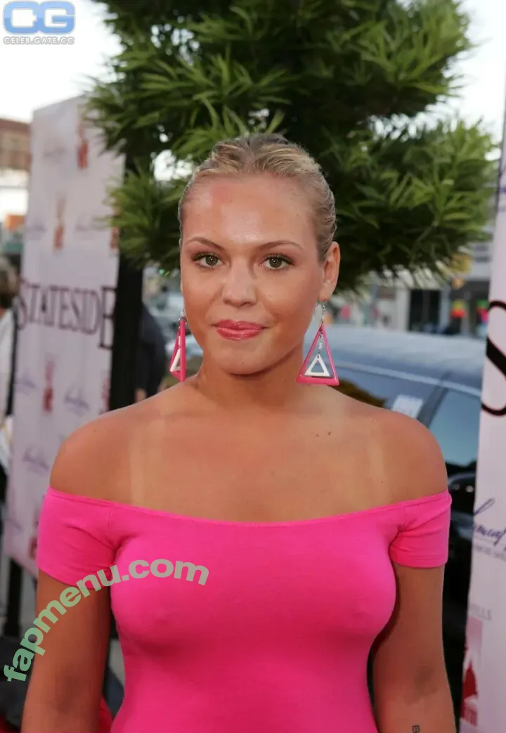 Agnes Bruckner nude photo #0137 (agnesbruckner1)