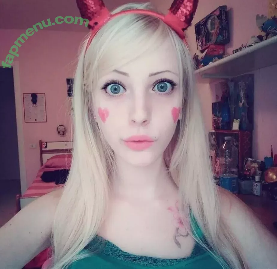 Agnese Innocente nude photo #0005 (agneseinnocente)