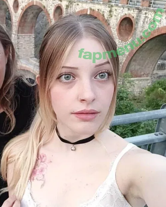 Agnese Innocente nude photo #0007 (agneseinnocente)