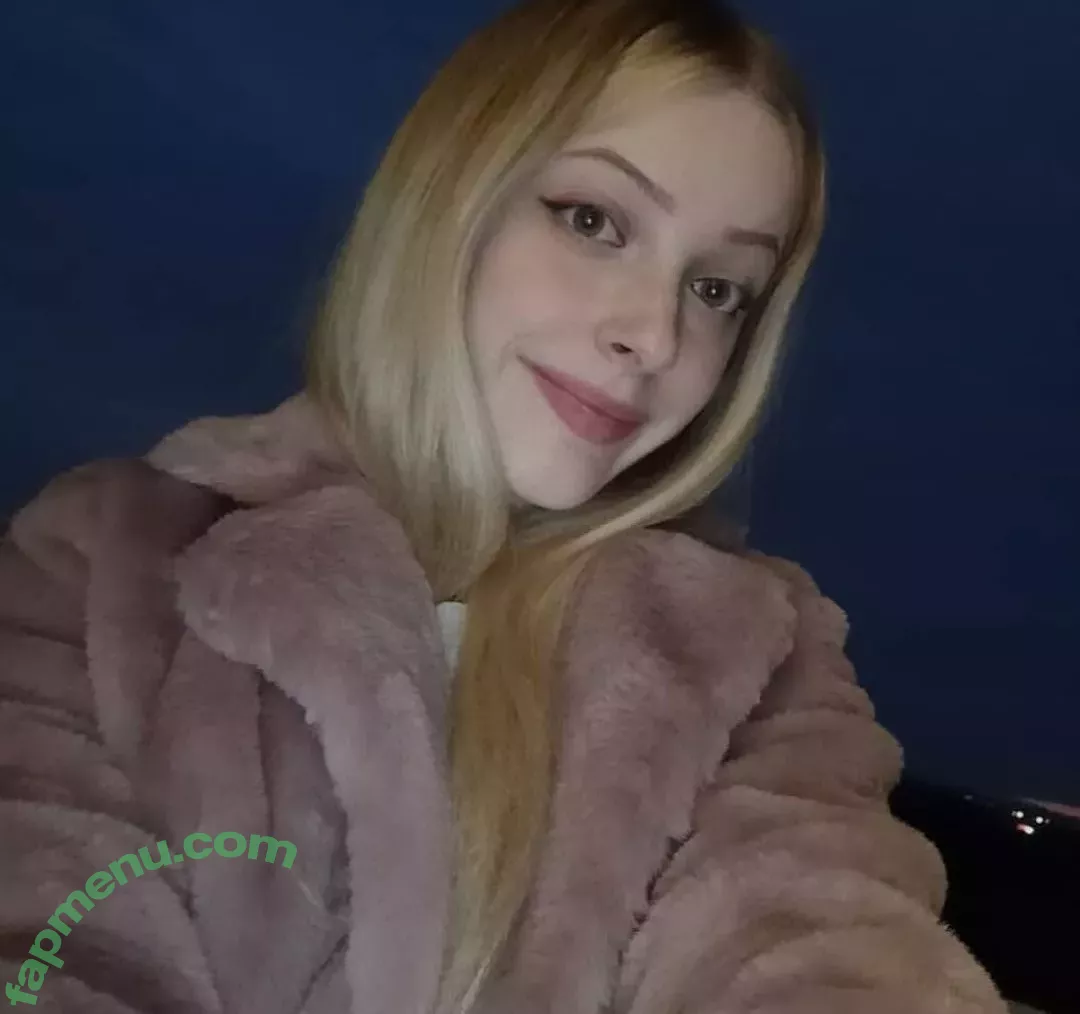 Agnese Innocente nude photo #0009 (agneseinnocente)