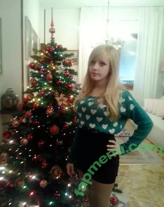 Agnese Innocente nude photo #0031 (agneseinnocente)