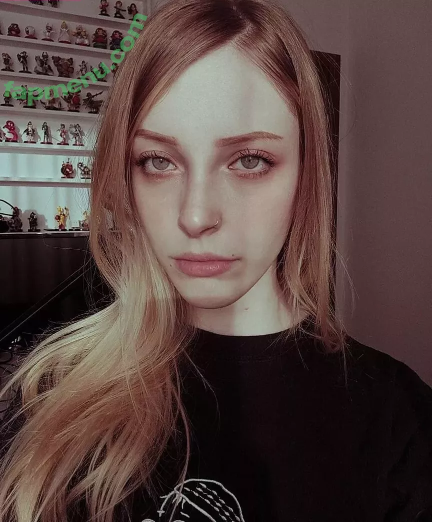 Agnese Innocente nude photo #0133 (agneseinnocente)