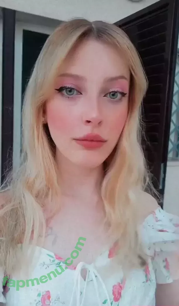 Agnese Innocente nude photo #0157 (agneseinnocente)