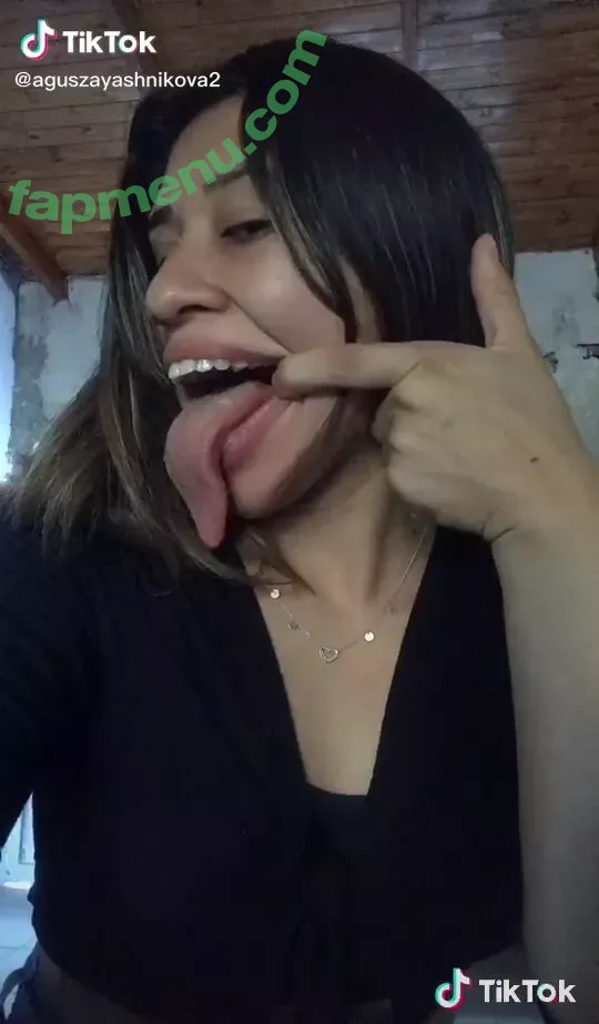 Agus Zayas nude photo #0002 (Long tongue / iamaguszayas / rayitoarg_24)