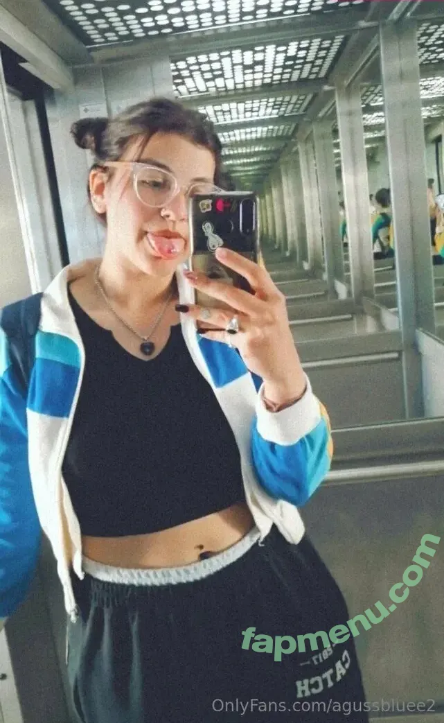 agussbluee2 nude photo #0051 (agussbluee2)