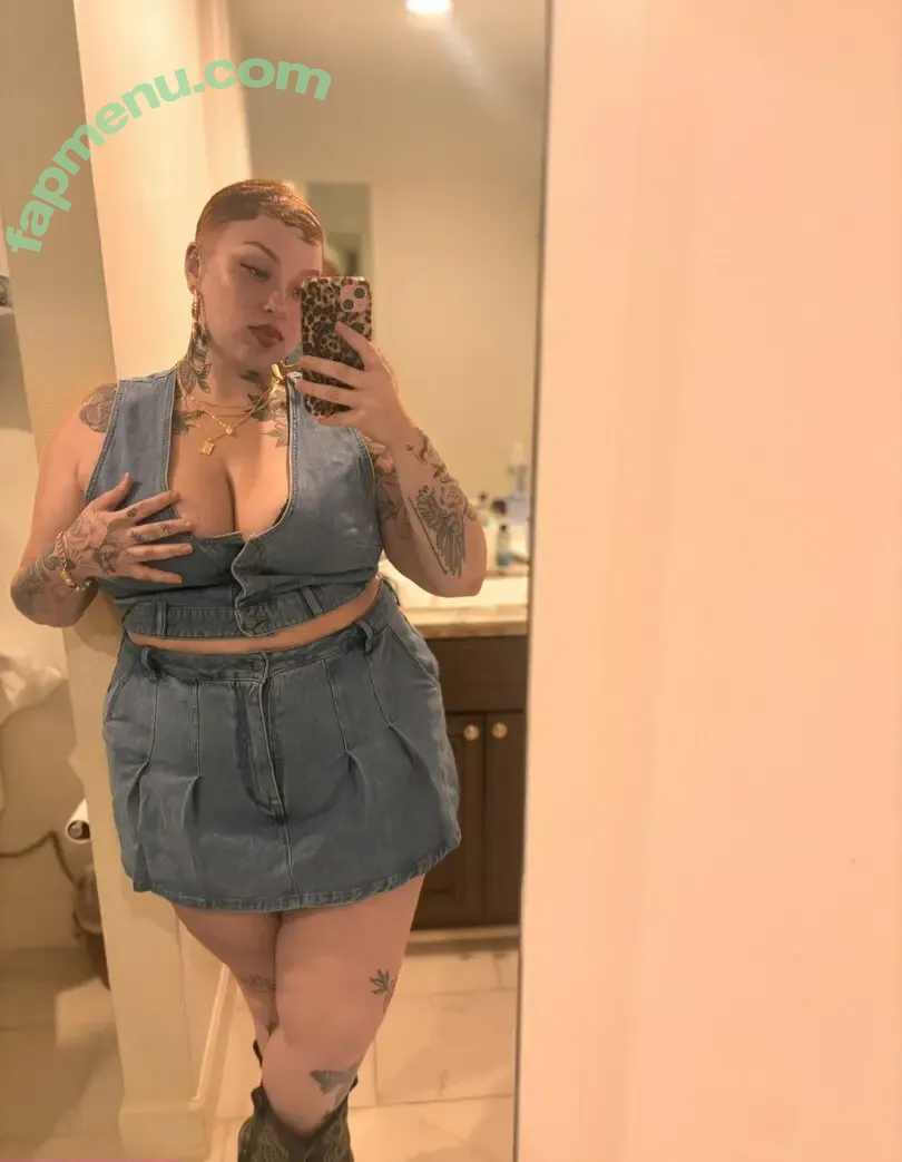 AHintOfRed nude photo #0061 (AHintOfRed)