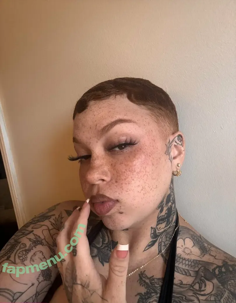 AHintOfRed nude photo #0064 (AHintOfRed)