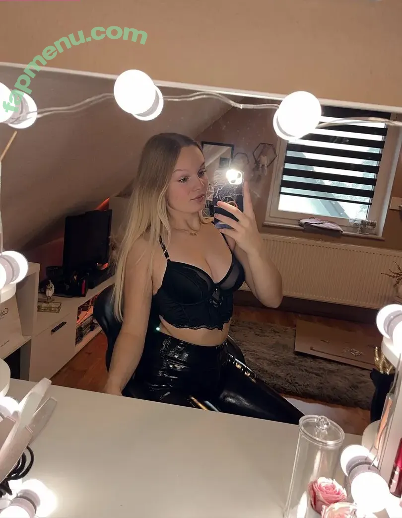 Ahliya ASMR nude photo #0010 (ahliya.xc / ahliya_asmr)