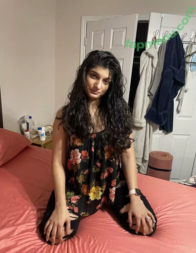 ahornypaki nude photo #0209 (texanpakii)