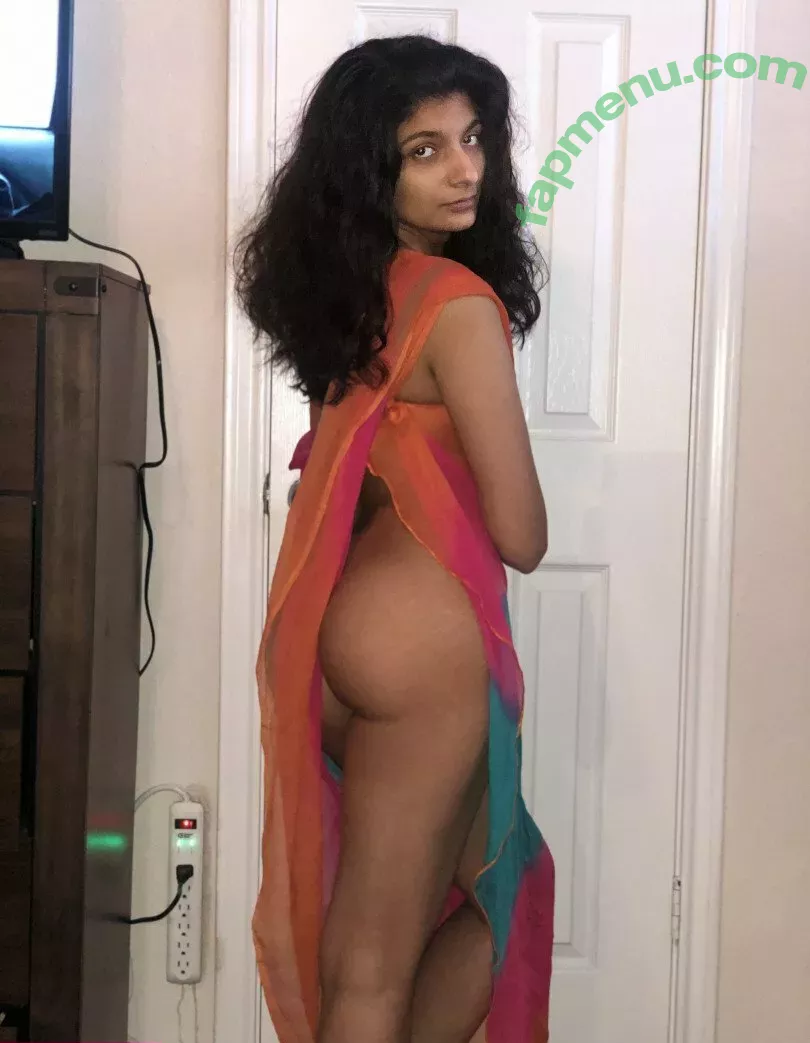 ahornypaki nude photo #0217 (texanpakii)