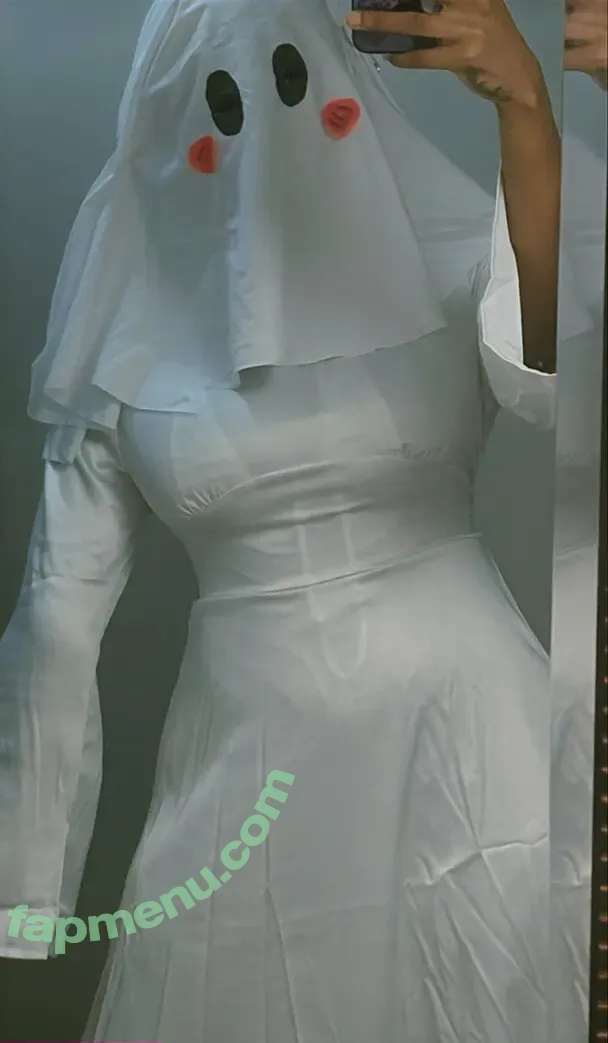 Ahquamarine nude photo #0526 (ahqua.marine)