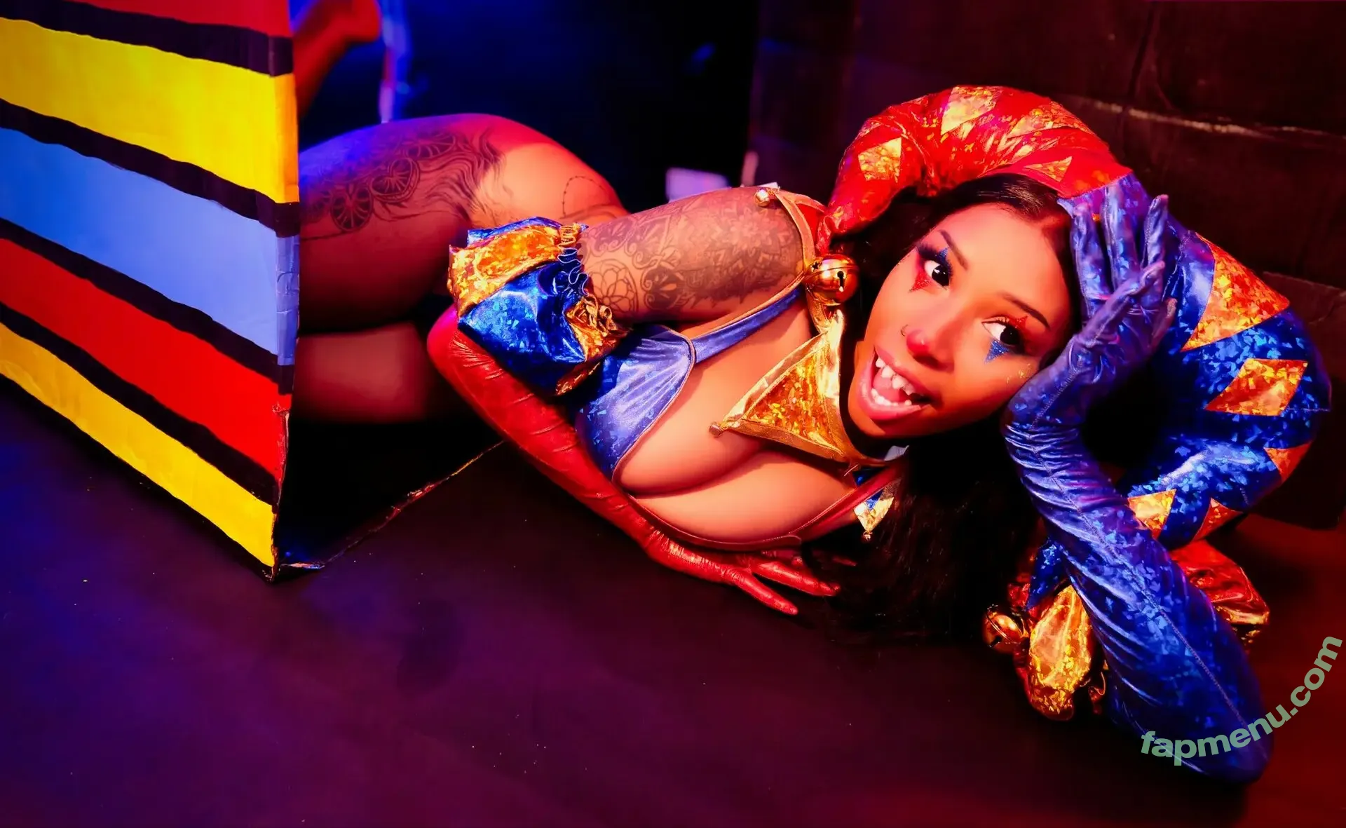 Ahquamarine nude photo #0532 (ahqua.marine)