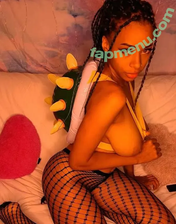 Ahquamarine nude photo #0580 (ahqua.marine)