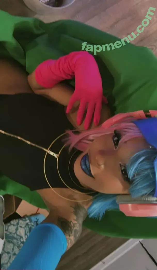 Ahquamarine nude photo #0586 (ahqua.marine)