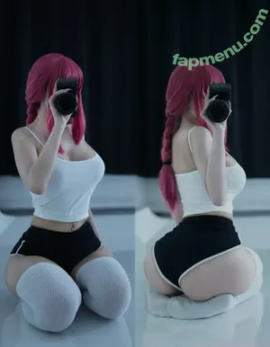 Ahrithefox / ahri_thefox nude photo #0001