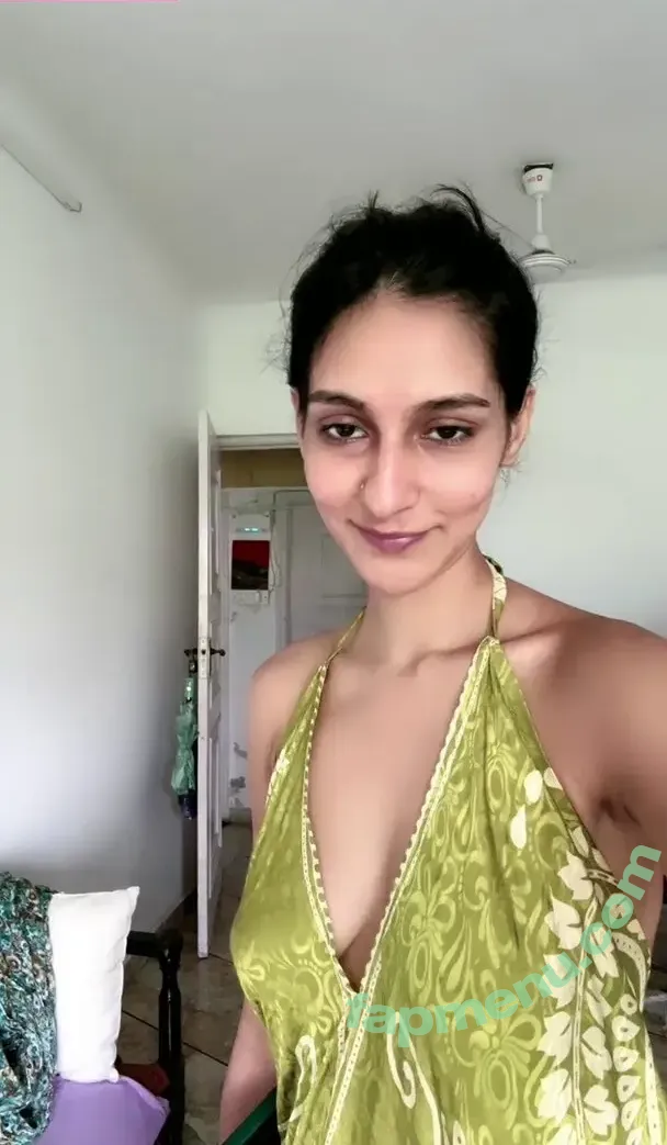 ahsanjuhaina nude photo #0031 (Juhi A)