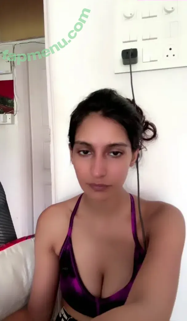 ahsanjuhaina nude photo #0040 (Juhi A)