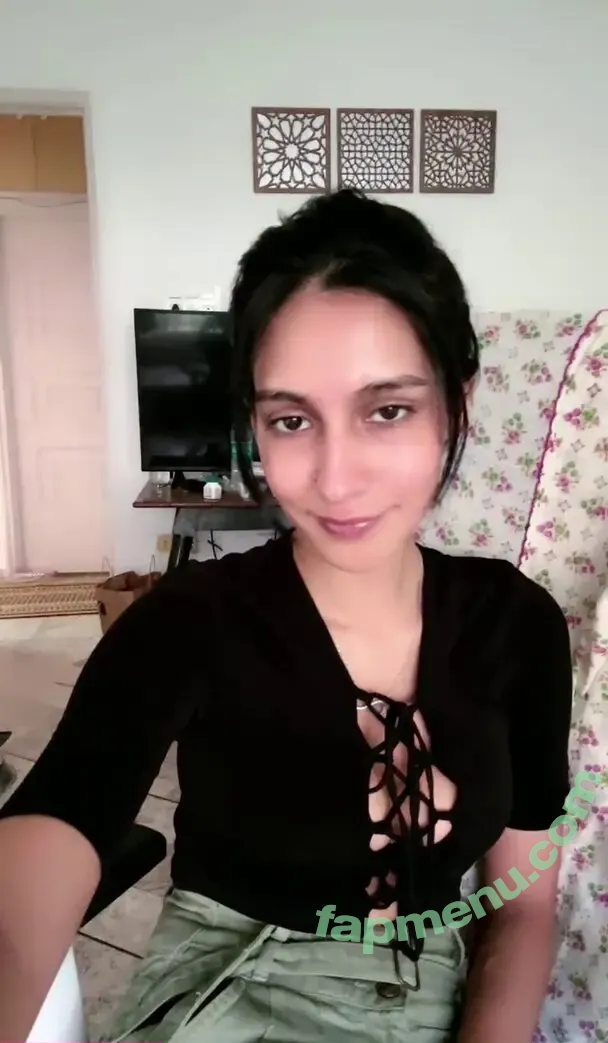 ahsanjuhaina nude photo #0050 (Juhi A)