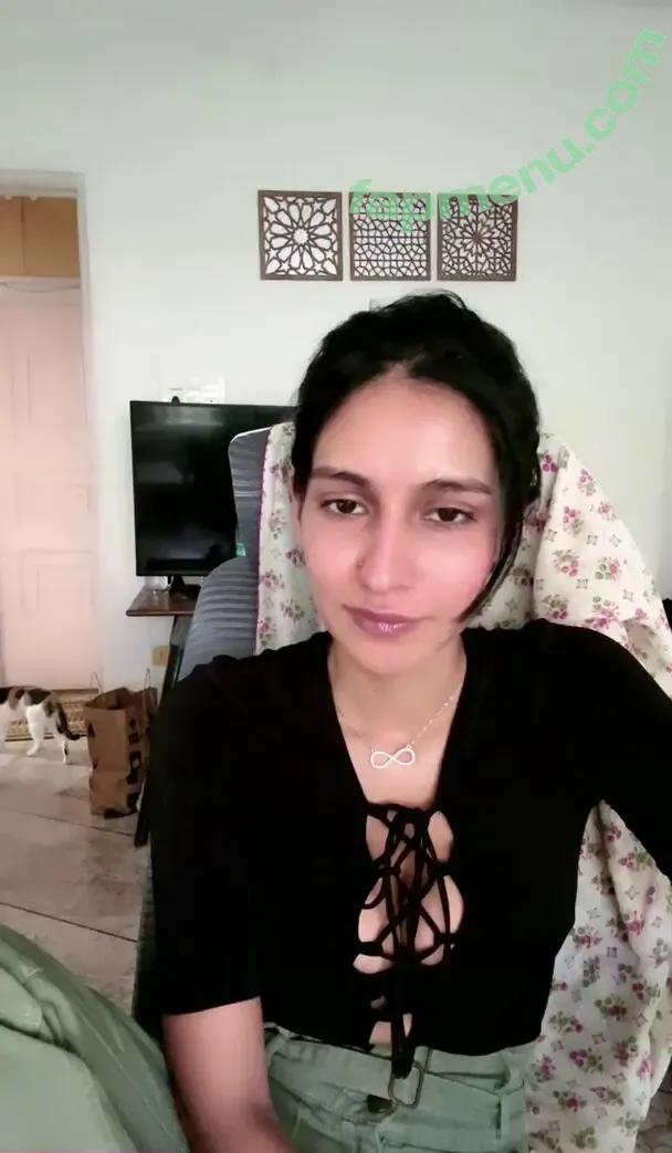 ahsanjuhaina nude photo #0051 (Juhi A)