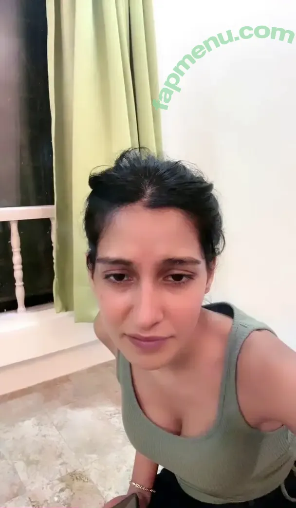 ahsanjuhaina nude photo #0057 (Juhi A)