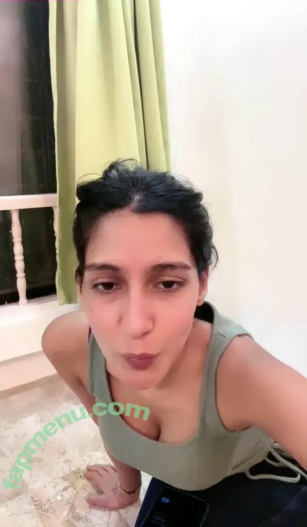 ahsanjuhaina nude photo #0062 (Juhi A)