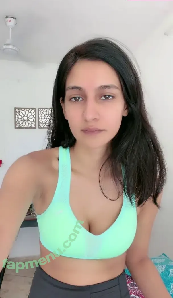 ahsanjuhaina nude photo #0094 (Juhi A)