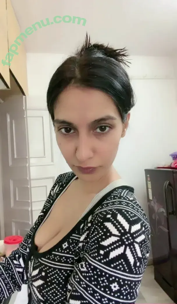 ahsanjuhaina nude photo #0104 (Juhi A)