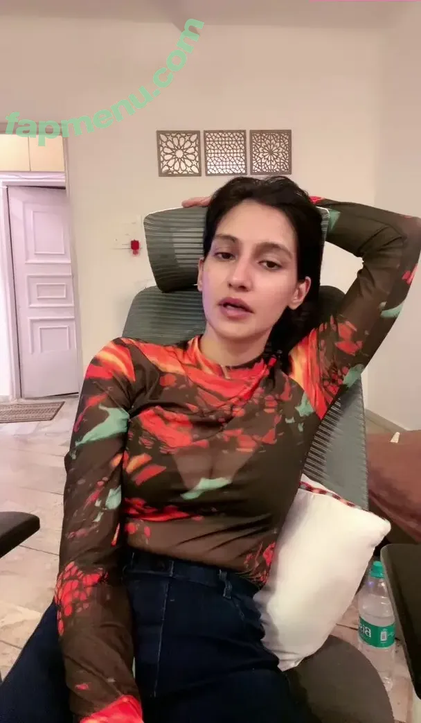 ahsanjuhaina nude photo #0121 (Juhi A)