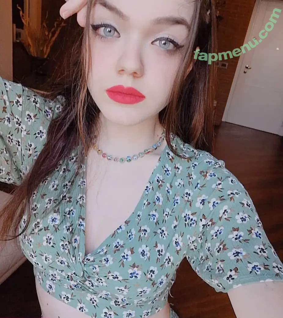 Ahstra nude photo #0003 (_ahstra_)