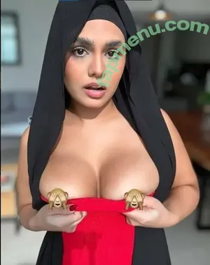 ahzahara / dalilaahzahara nude photo #0014