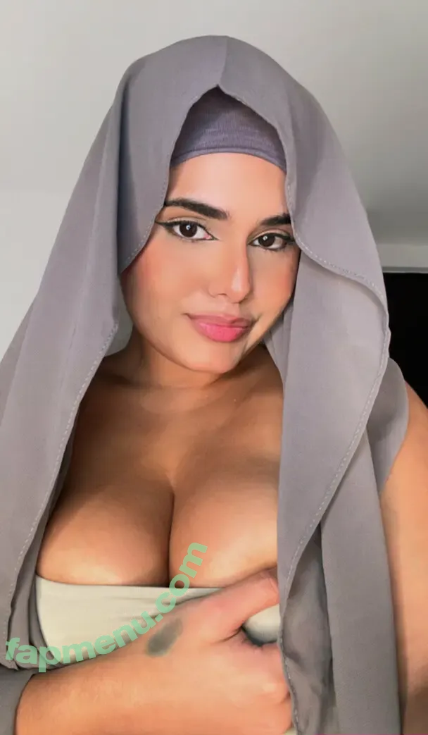 ahzahara nude photo #0020 (dalilaahzahara)