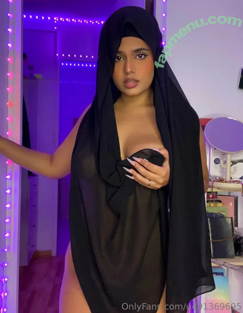 ahzahara nude photo #0023 (dalilaahzahara)