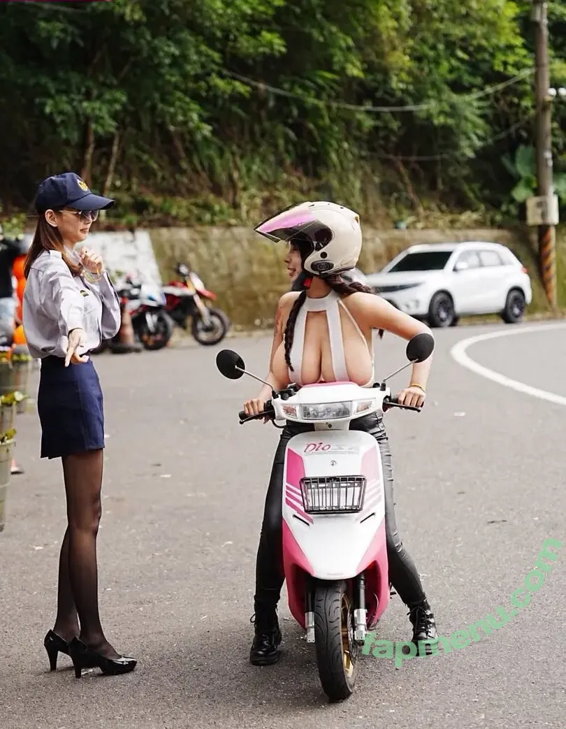 ai_fei9961 nude photo #0163 (Ai Fei / aifei.9961 / aifei4 / 艾妃 小獅子)