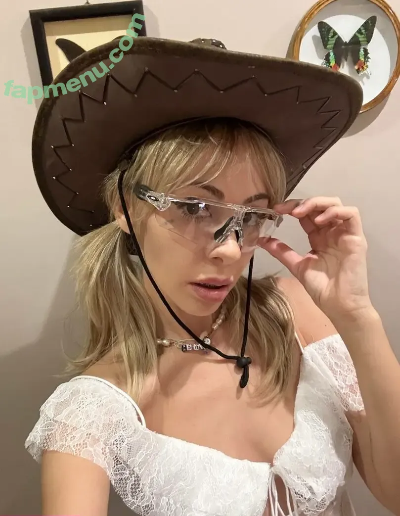 Ai Mori nude photo #0775 (Ekosistema / danikamorixxx)