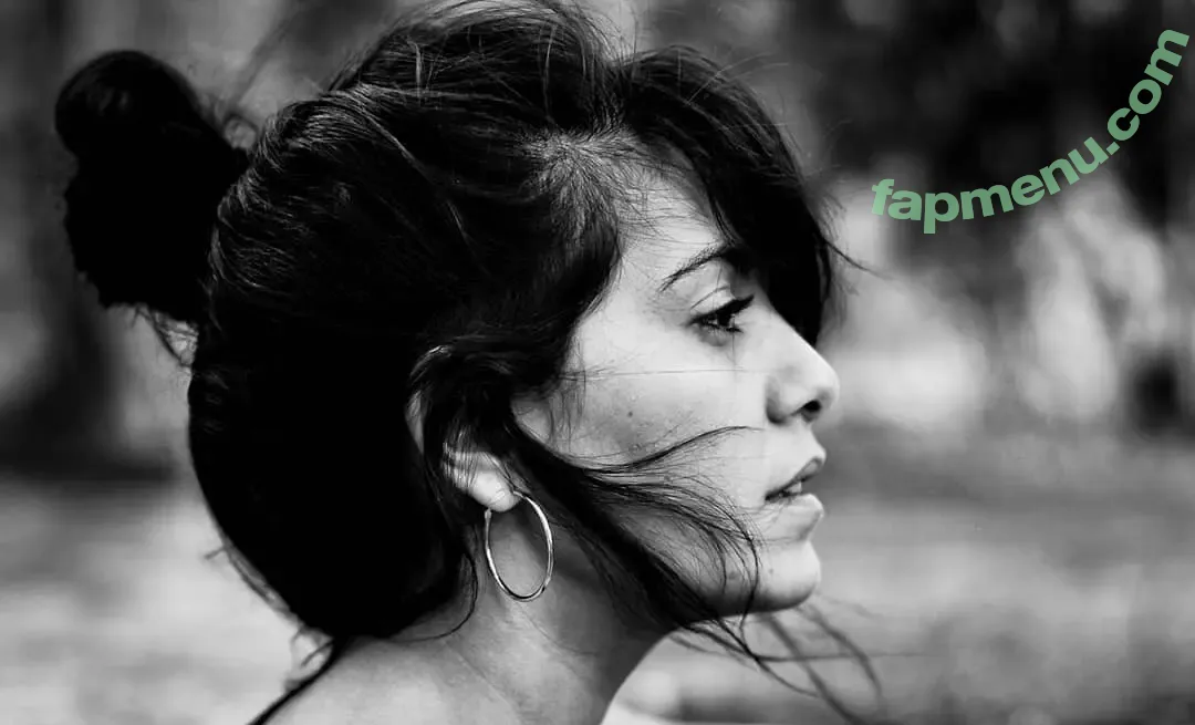 Aida Llop nude photo #0009 (aidallopg)