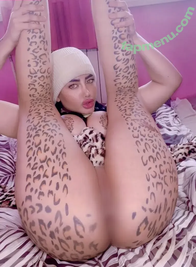 Aida Nikbakhti nude photo #0002 (Aynik / Aynikpv / Aynikx)