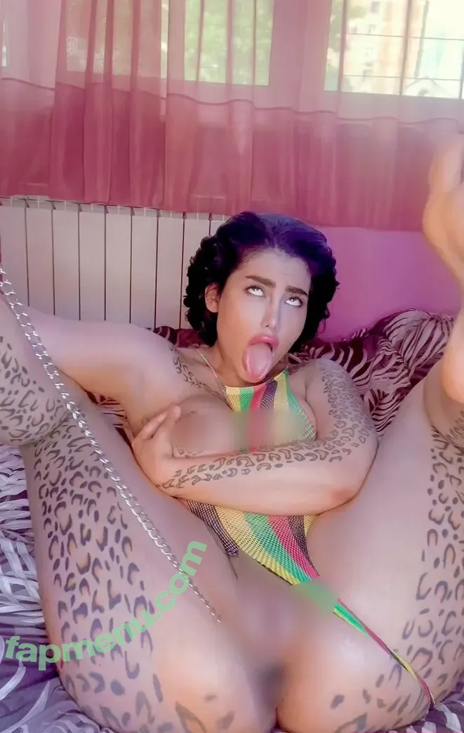 Aida Nikbakhti nude photo #0005 (Aynik / Aynikpv / Aynikx)