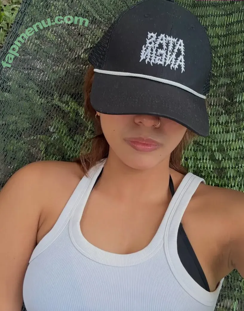 AienaBatrisaa nude photo #0019 (AienaBatrisaa)