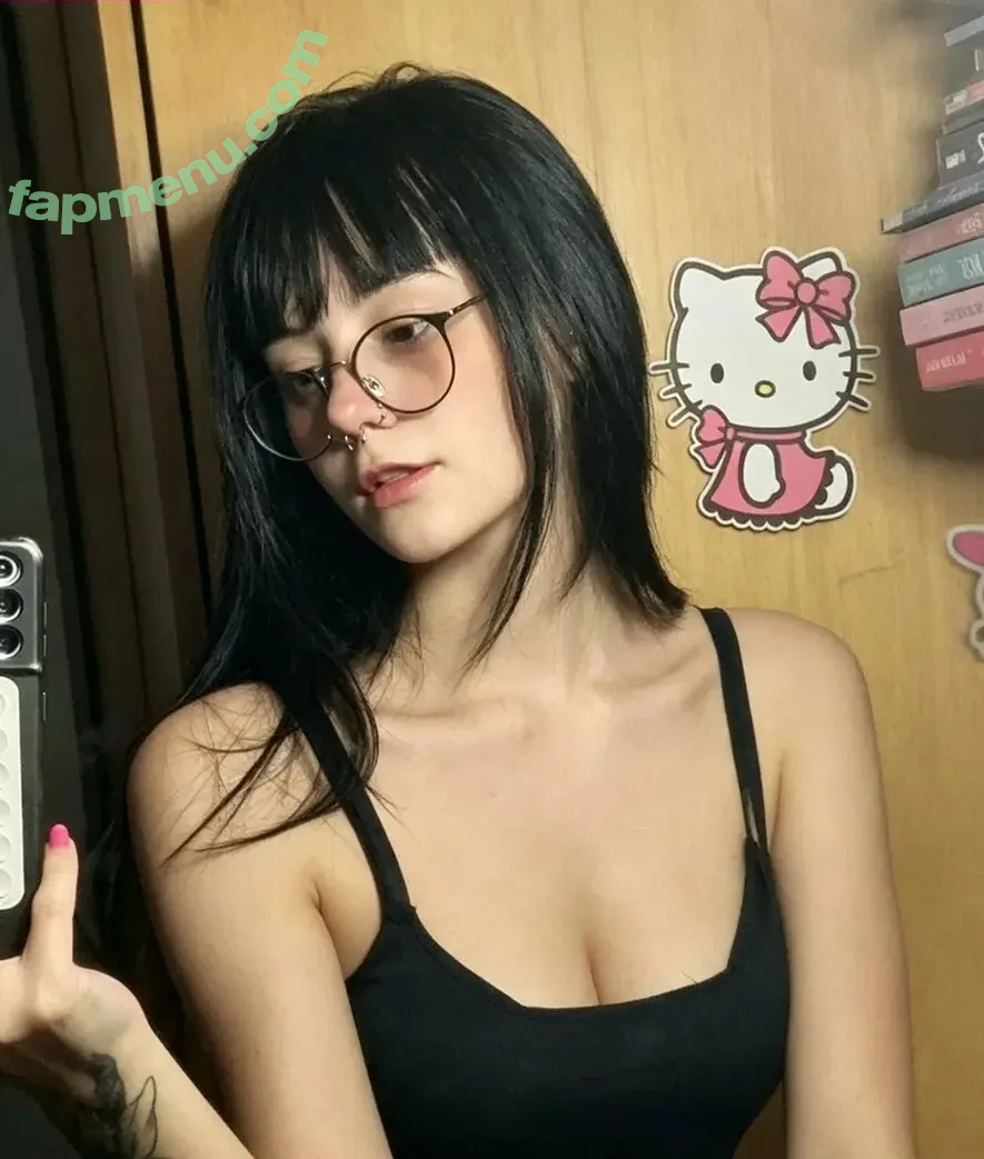 Aikoanna nude photo #0003 (aikoaikowo / mahfetamina)