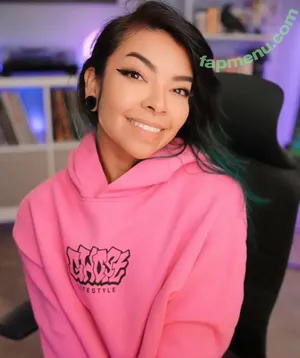 Aileen Senpai / aileen857062121 / aileensenpai nude photo #0407