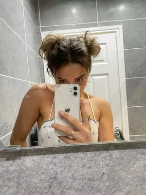 Ailish Morrison / ailish_morrison / cayshiamorrison nude photo #0005