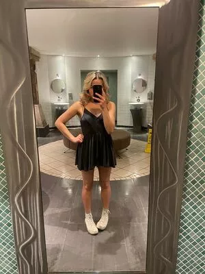 Ailish Morrison / ailish_morrison / cayshiamorrison nude photo #0061