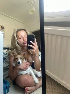 Ailish Morrison / ailish_morrison / cayshiamorrison nude photo #0087