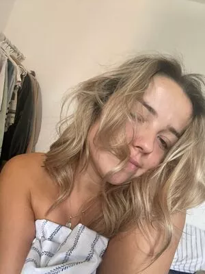 Ailish Morrison / ailish_morrison / cayshiamorrison nude photo #0100