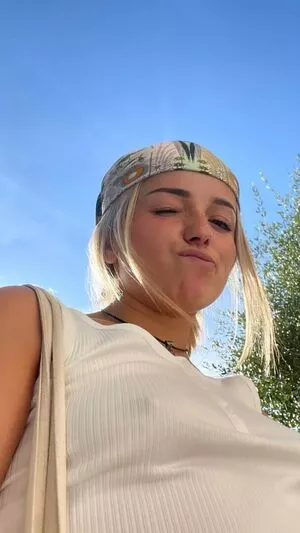 Ailish Morrison / ailish_morrison / cayshiamorrison nude photo #0108