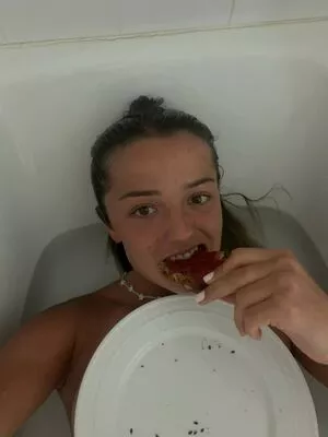 Ailish Morrison / ailish_morrison / cayshiamorrison nude photo #0122