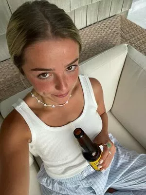 Ailish Morrison / ailish_morrison / cayshiamorrison nude photo #0123