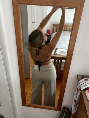 Ailish Morrison / ailish_morrison / cayshiamorrison nude photo #0157